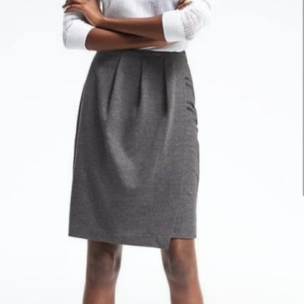 Banana Republic charcoal faux wrap pleat front skirt